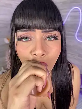 Bubalu Uwwu online show from October 15, 2025, 3:17 am