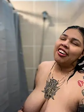 miacanela xo online show from December 4, 2025, 4:22 am