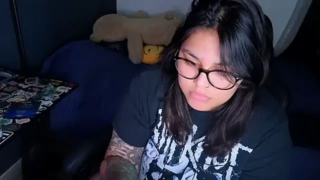 miacanela xo online show from July 7, 2026, 12:46 am