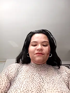 Julieta-tits online show from April 14, 2026, 2:34 pm