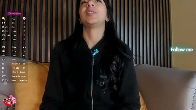 Tamaraakins online show from February 10, 2025, 12:39 pm