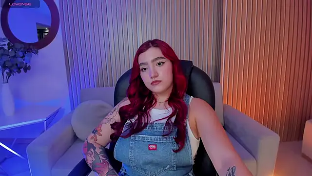 ViolettCastel online show from February 28, 2025, 7:25 pm