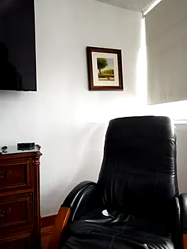 Snapshot of Rolblue chatting on September 16, 2025, 2:51 pm Rolblue online show from September 16, 2025, 2:51 pm