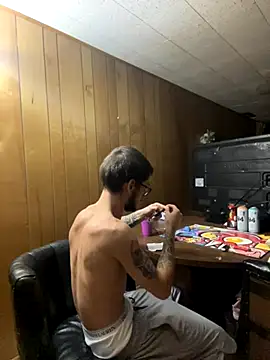 hungkubenski online show from October 6, 2025, 7:06 am