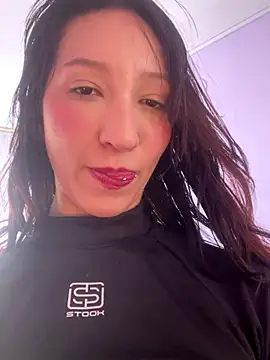 peiton steele7 online show from December 15, 2025, 7:40 pm