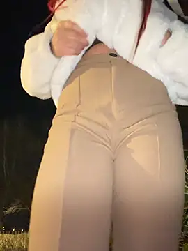 HaileyDiana online show from March 11, 2026, 10:05 pm