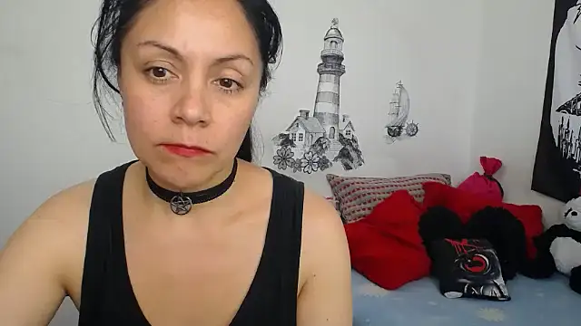 lili peach online show from February 21, 2025, 7:32 pm