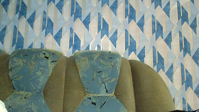 Snapshot of AnitaWillias chatting on October 9, 2025, 3:04 am AnitaWillias online show from October 9, 2025, 3:04 am