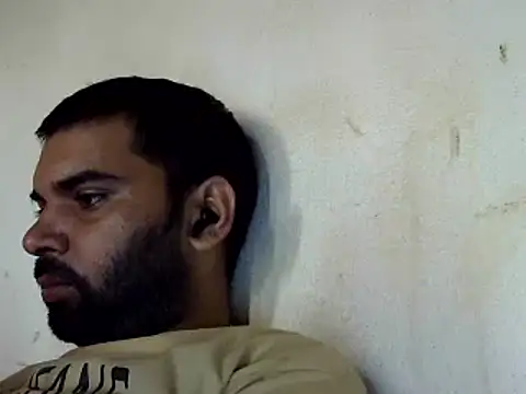 Snapshot of ConducedPant chatting on March 14, 2025, 3:59 am ConducedPant online show from March 14, 2025, 3:59 am