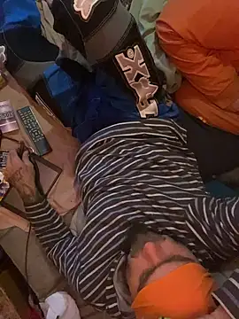 WilldoPita online show from December 13, 2024, 5:05 am