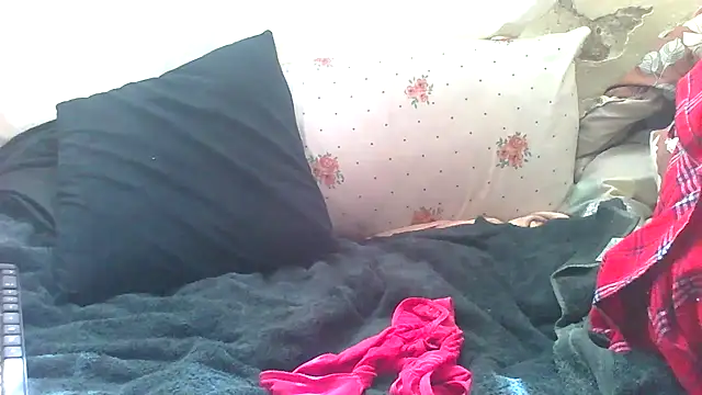 Honeyme24 online show from April 19, 2026, 7:40 am