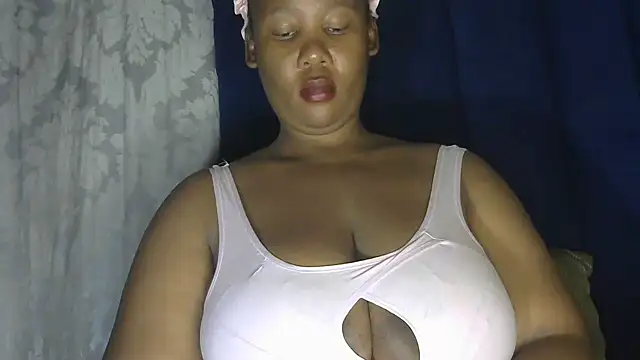 NippleMilkXx online show from November 6, 2025, 2:12 am