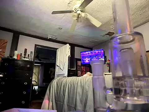 trash4cash online show from October 28, 2025, 7:05 pm