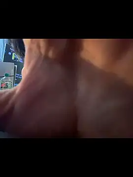 YandereDemon online show from November 19, 2025, 6:41 pm