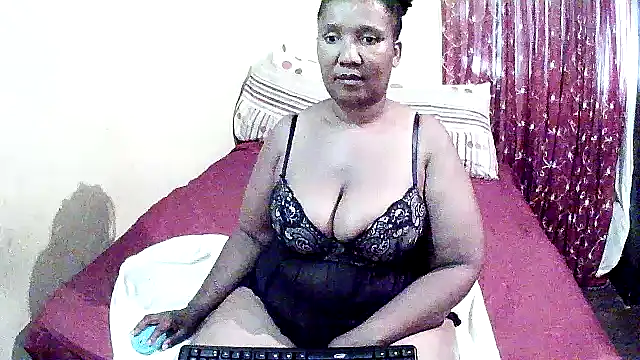 Snapshot of Pinkpussyxx chatting on January 19, 2025, 6:31 am Pinkpussyxx online show from January 19, 2025, 6:31 am
