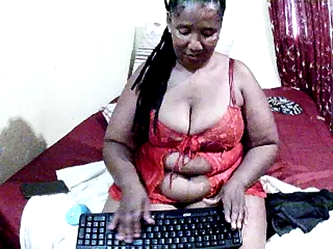 Snapshot of Pinkpussyxx chatting on February 7, 2025, 2:37 pm Pinkpussyxx online show from February 7, 2025, 2:37 pm