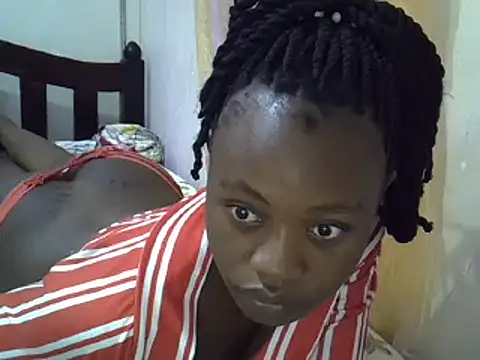 CuteSavana online show from February 9, 2025, 3:32 am