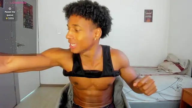 Malkongarcia online show from September 15, 2025, 5:35 pm