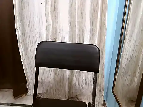 Mayra baby online show from April 15, 2026, 8:09 pm