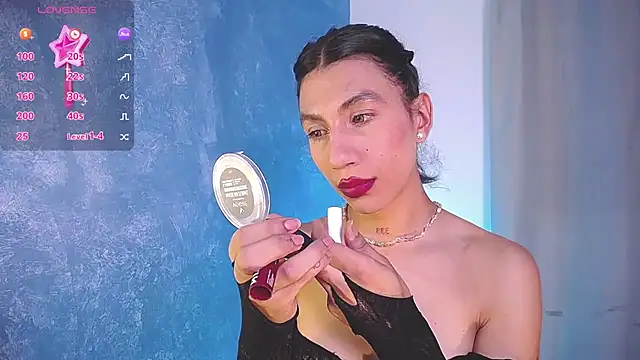 sofiaa grey  online show from December 23, 2024, 4:17 pm