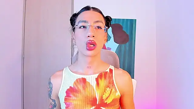 Snapshot of sofiaa_grey_ chatting on March 2, 2026, 12:56 pm sofiaa grey online show from March 2, 2026, 12:56 pm