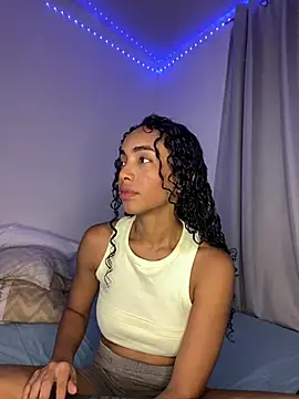 nicoleebony1 online show from February 28, 2025, 9:33 pm