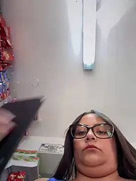 Snapshot of Sol_biglips chatting on December 11, 2024, 1:06 pm Sol biglips online show from December 11, 2024, 1:06 pm