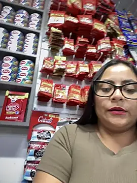 Snapshot of Sol_biglips chatting on December 13, 2024, 1:26 am Sol biglips online show from December 13, 2024, 1:26 am