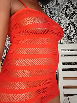 black sexy queen online show from June 29, 2026, 9:48 pm