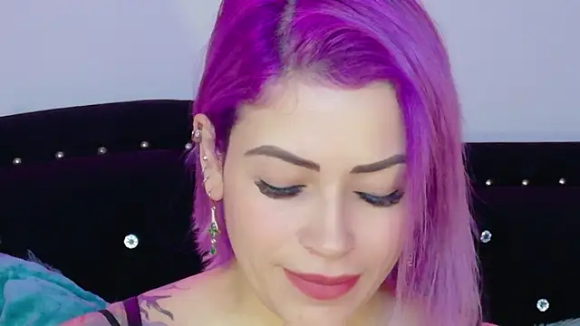 Natalia Montoya online show from May 7, 2026, 10:48 pm