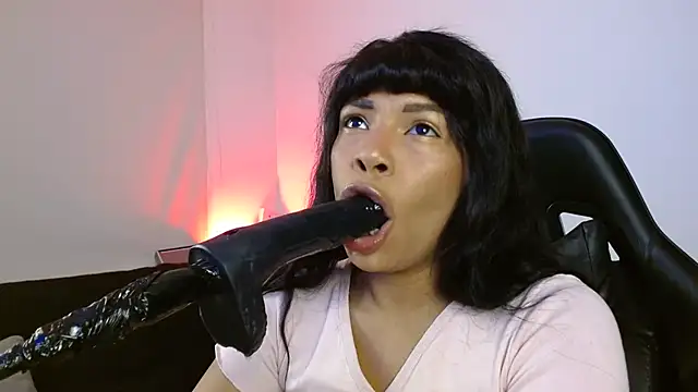 Anabel693 online show from February 24, 2025, 10:59 am