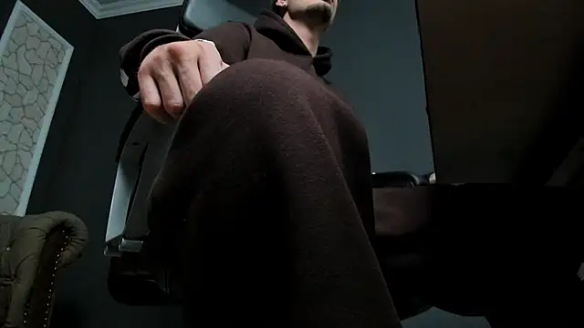 BrandonTate online show from December 19, 2025, 12:34 pm