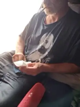 FloppyPickle4u online show from April 10, 2026, 8:35 pm