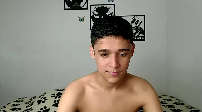 kaiine190 online show from March 15, 2025, 8:54 pm