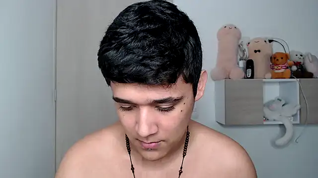 kaiine190 online show from October 13, 2025, 8:20 pm