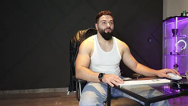 mattmasterss online show from April 3, 2026, 4:49 pm