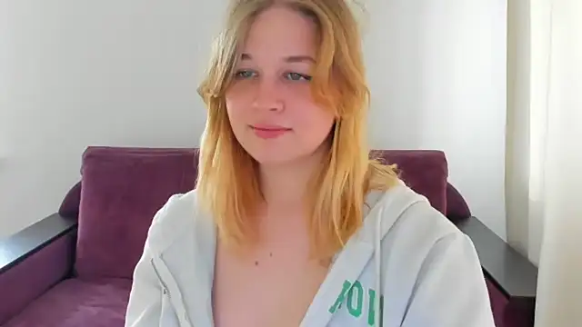 AlicePopsy online show from June 2, 2026, 3:25 pm