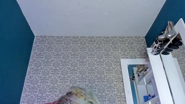 Samantha cp  online show from March 21, 2025, 6:29 pm