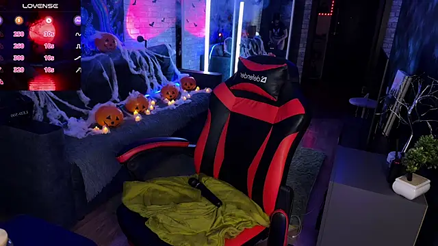 Eva-miller1 online show from October 30, 2025, 10:16 am