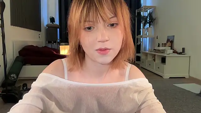 electric babe online show from October 17, 2025, 11:02 am