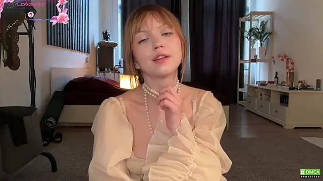 electric babe online show from October 21, 2025, 11:00 am