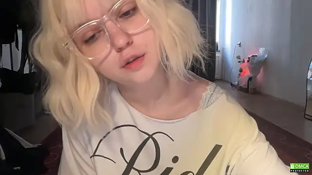 electric babe online show from July 19, 2026, 2:10 pm