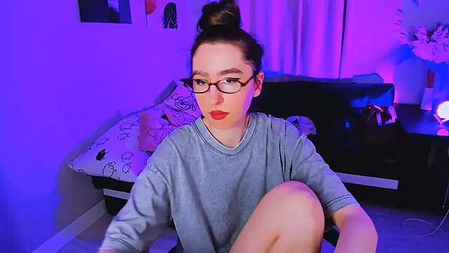 Lily xBabe online show from December 3, 2025, 1:42 pm