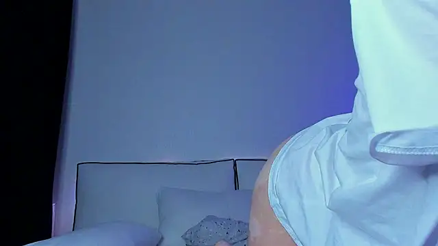 haileyishere online show from January 3, 2025, 8:01 pm