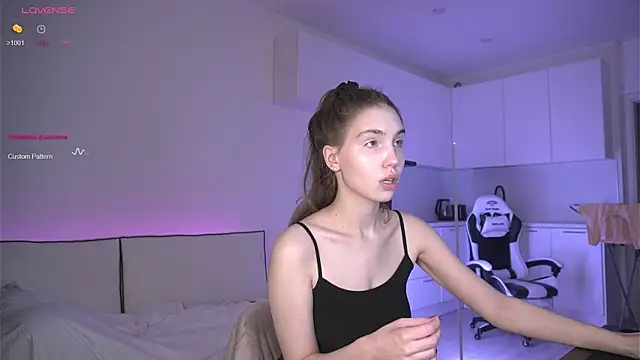 haileyishere online show from June 5, 2026, 4:24 pm