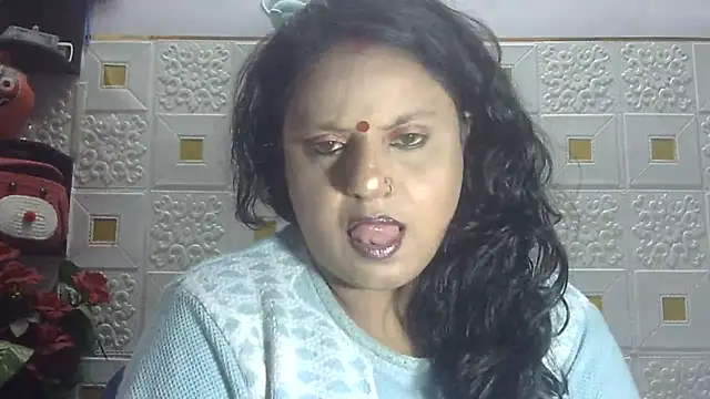 Sexy komolika online show from March 2, 2025, 5:36 pm