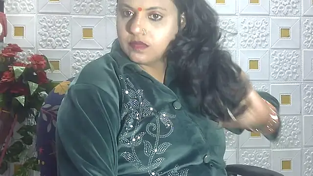 Sexy komolika online show from March 5, 2025, 6:56 pm