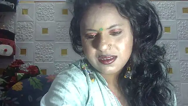 Sexy komolika online show from March 7, 2025, 4:22 pm