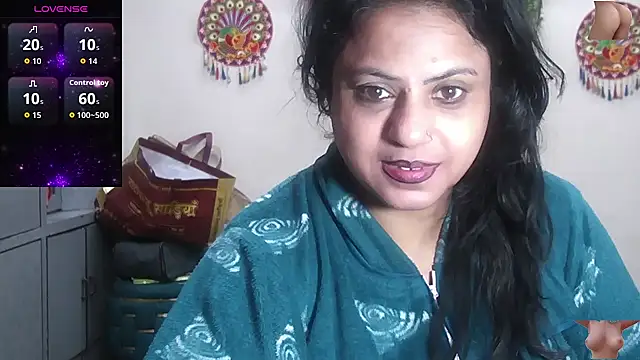 Snapshot of Sexy_komolika chatting on December 21, 2025, 2:19 am Sexy komolika online show from December 21, 2025, 2:19 am