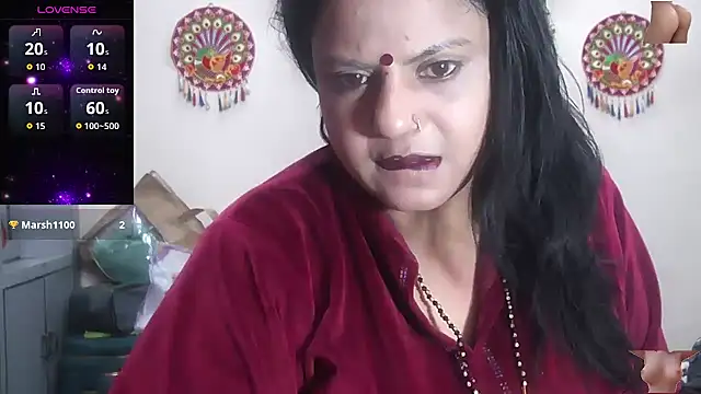 Snapshot of Sexy_komolika chatting on December 23, 2025, 1:58 am Sexy komolika online show from December 23, 2025, 1:58 am